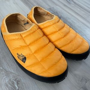 The North Face Yellow Thermoball Traction Mule V - Size 11